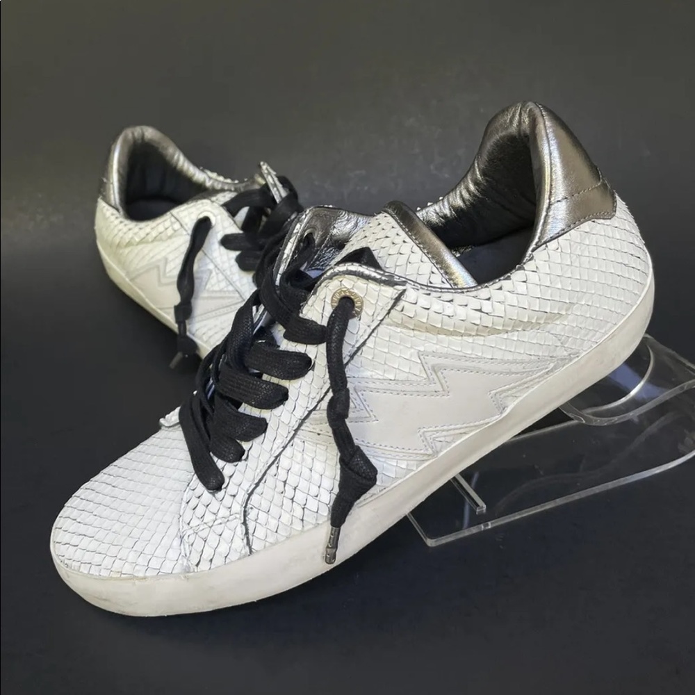 Zadig & Voltaire White Textured Sneakers with Black Laces and Silver Heel